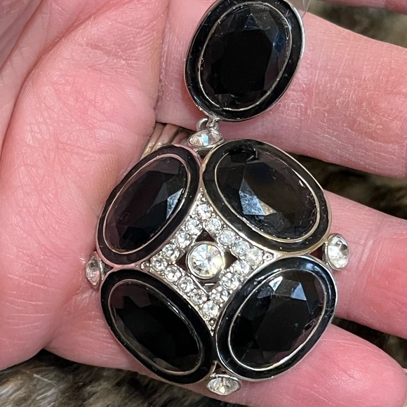 Black Bubble Rhinestone Earrings - Picture 5 of 10